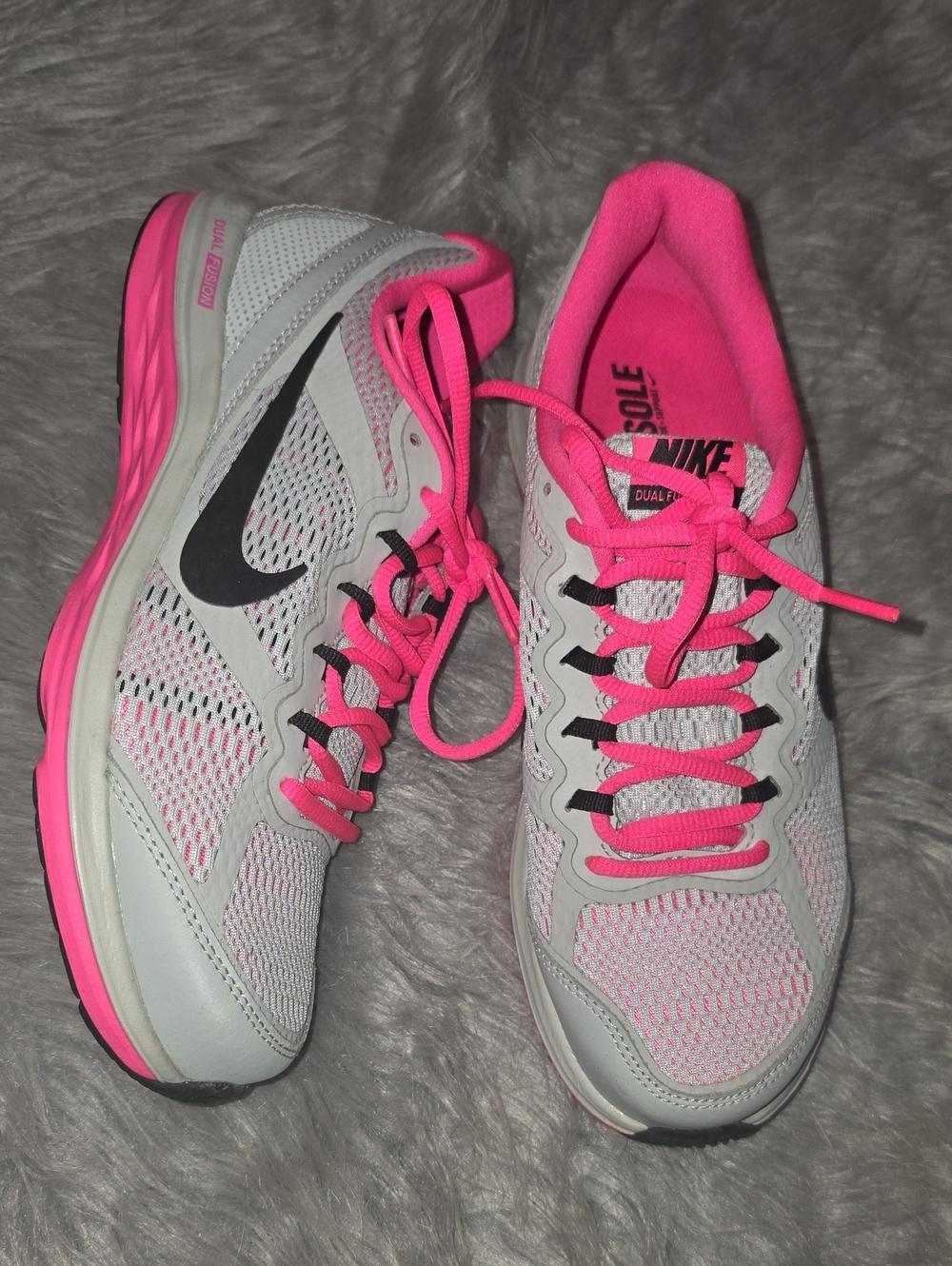 Nike Women's Light Gray and Hot Pink Athletic Running Shoes